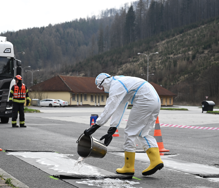 Kontroly na česko-slovenských hraniciach pre slintačku zrejme čoskoro ukončia