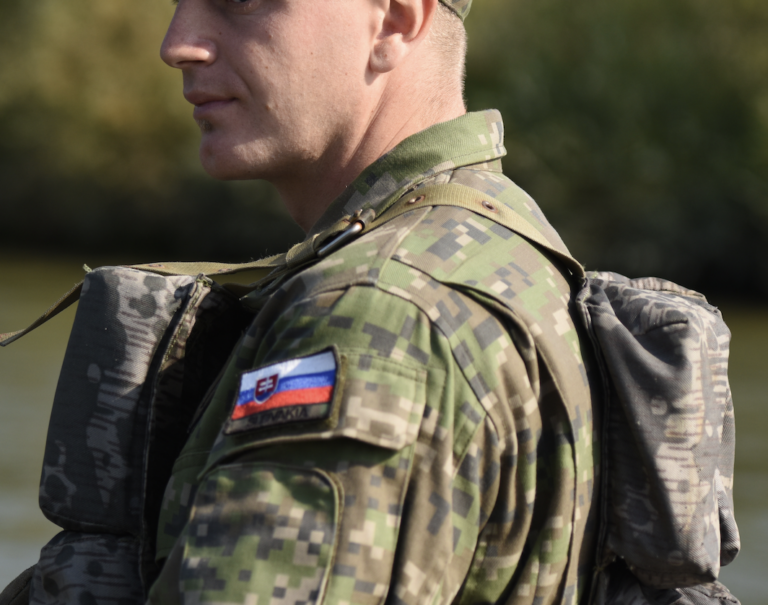 Aktívne zálohy majú menej ako 200 ľudí, štát uvoľnil podmienky a láka finančne