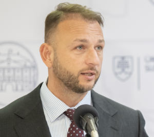 Šutaj Eštok: 96 percent krytov civilnej obrany je nepoužiteľných