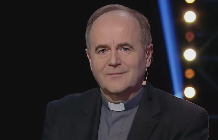 Profesor a kňaz Kobyliński: Cirkvi hrozí schizma pre reformy pápeža Františka