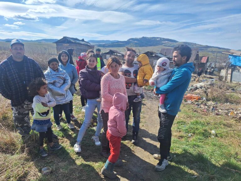 Rómovia z osady Torysa veria, že starosta im obydlia napokon nechá. Foto: Zuzana Bérešová
