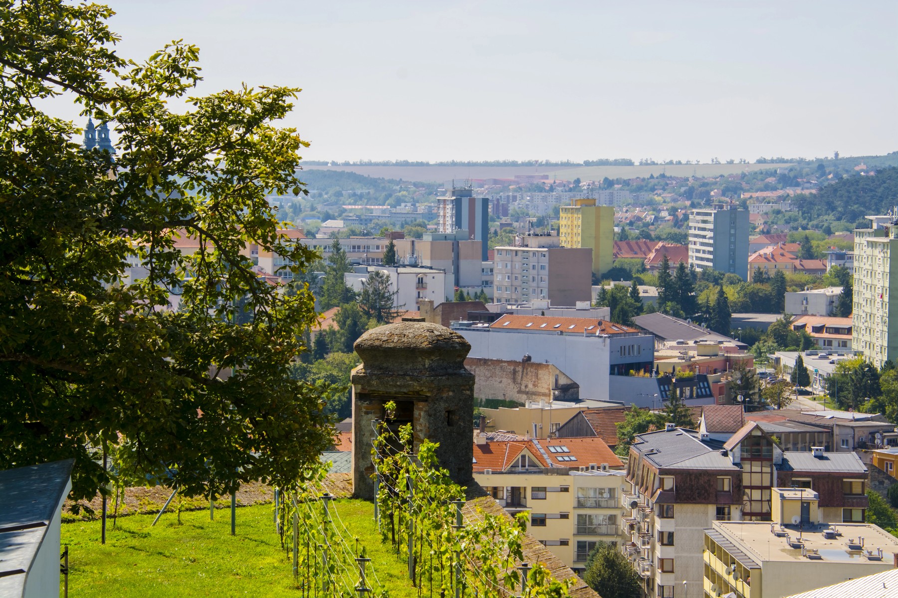 Tempo zdražovania bytov nabralo za sedem rokov na obrátkach. Platy zaostali