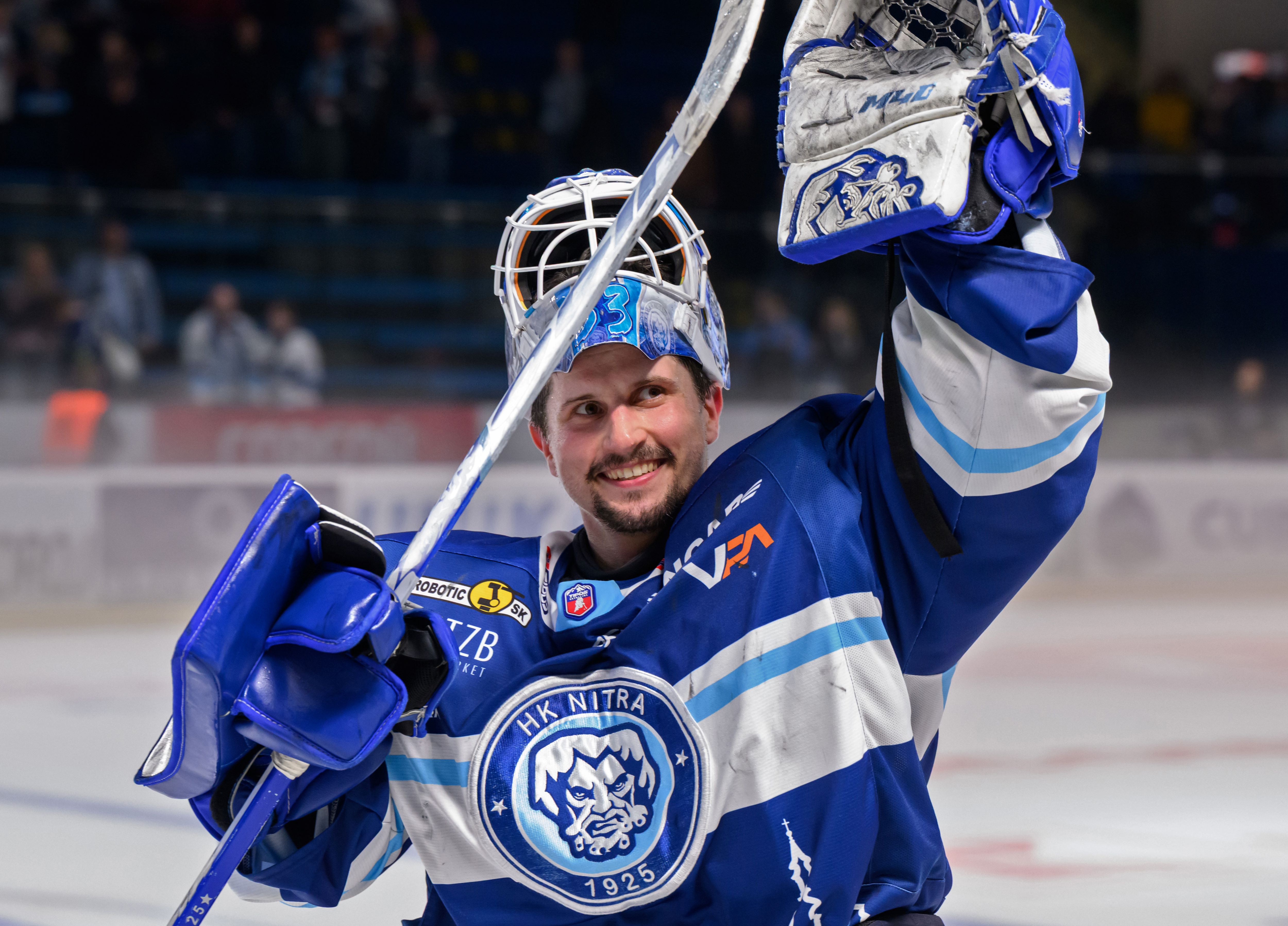 Vo finále hokejovej extraligy najväčší favorit proti obhajcovi