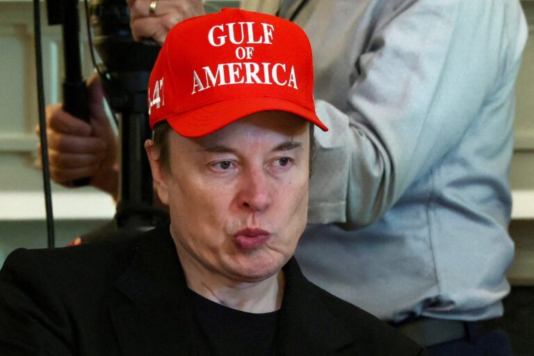 Trumpove rozhodnutia znepokojujú Izrael, do Rijádu cestuje aj Musk