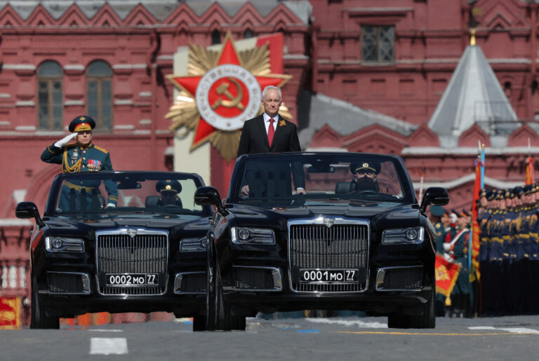 Putin odvolal veliteľa pozemných síl Saľukova, mieri do Bezpečnostnej rady