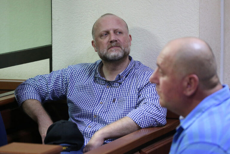 Opozičný politik Džaparidze skončil vo väzbe, ignoroval výzvu parlamentu