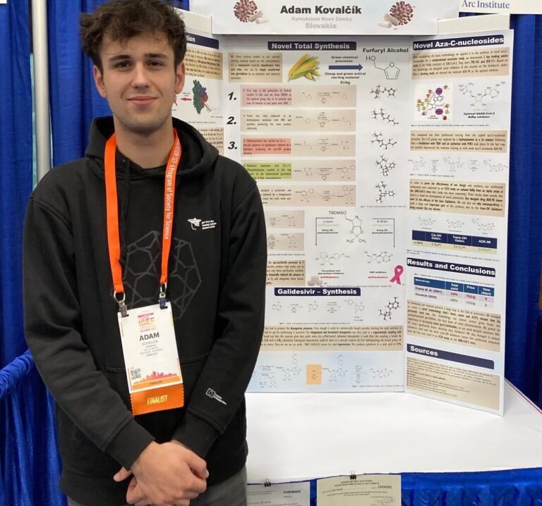 Slovenský študent získal hlavnú cenu na vedeckej súťaži stredoškolákov v USA