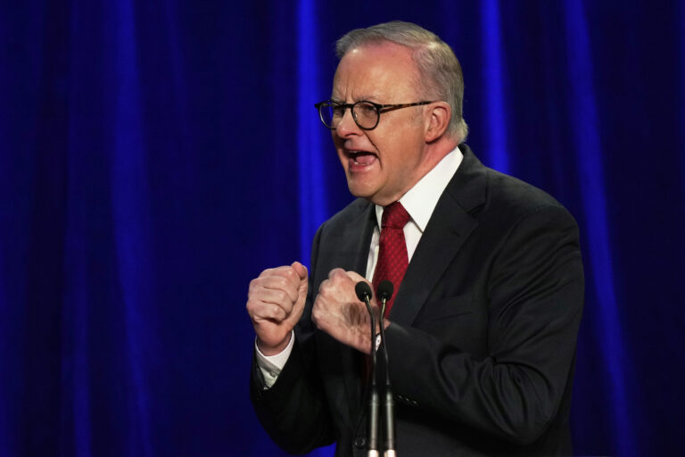 Trumpove clá vraj ovplyvnili austrálske voľby, Labouristi zvíťazili