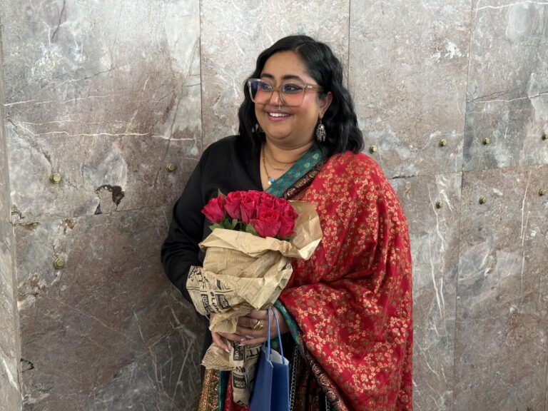 Ayesha Khanová chcela „zlikvidovať“ Nemcov, dnes je nemeckou občiankou