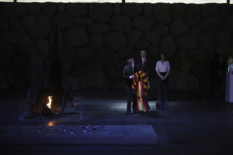 Sa’ar podporil Trumpov plán pomoci Gaze, Wadephul varuje pred vojenským riešením