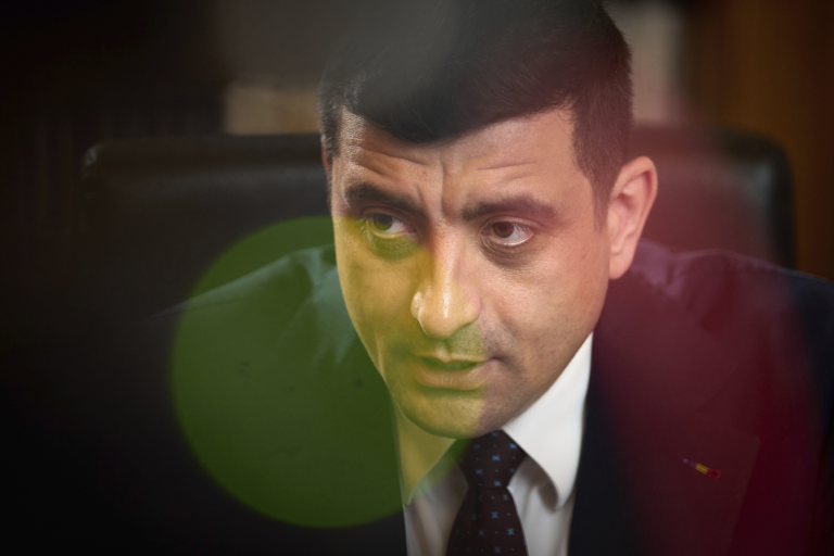 Simion: Ukrajine už nedáme ani lei. Za doterajšiu pomoc chceme kompenzáciu