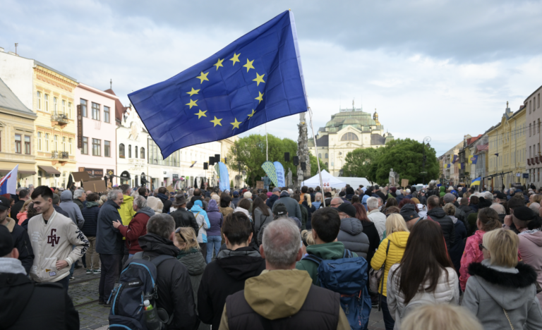 Účasť postupne klesala: Mier Ukrajine zorganizoval posledný protivládny protest