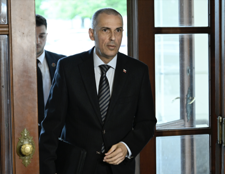 Generálny prokurátor reagoval na špekulácie o odchode z funkcie