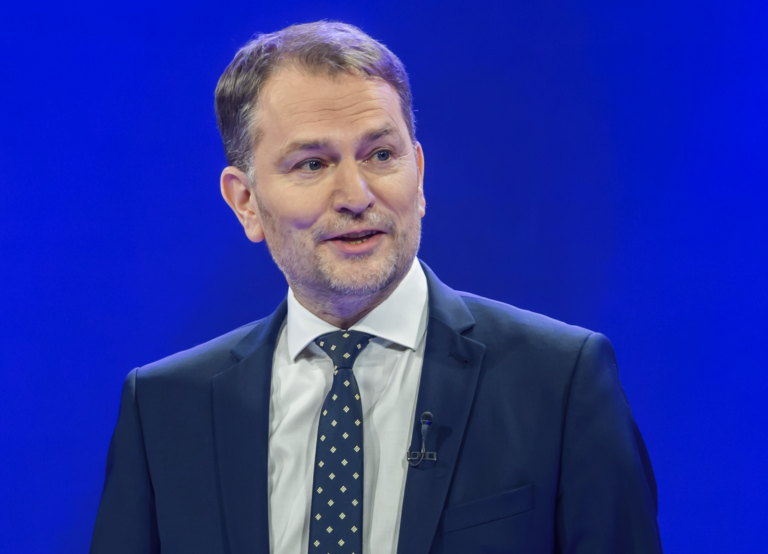 Matovič: Neprekáža nám vyšší rozpočet na obranu, ale nie v rukách Kaliňáka