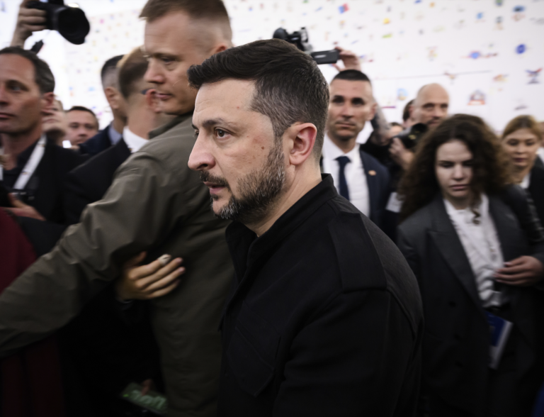 Zelenskyj sa vo Vatikáne stretol s Vanceom, Rubiom aj pápežom