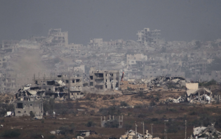 Izraelské nálety v Pásme Gazy si vyžiadali najmenej 44 obetí