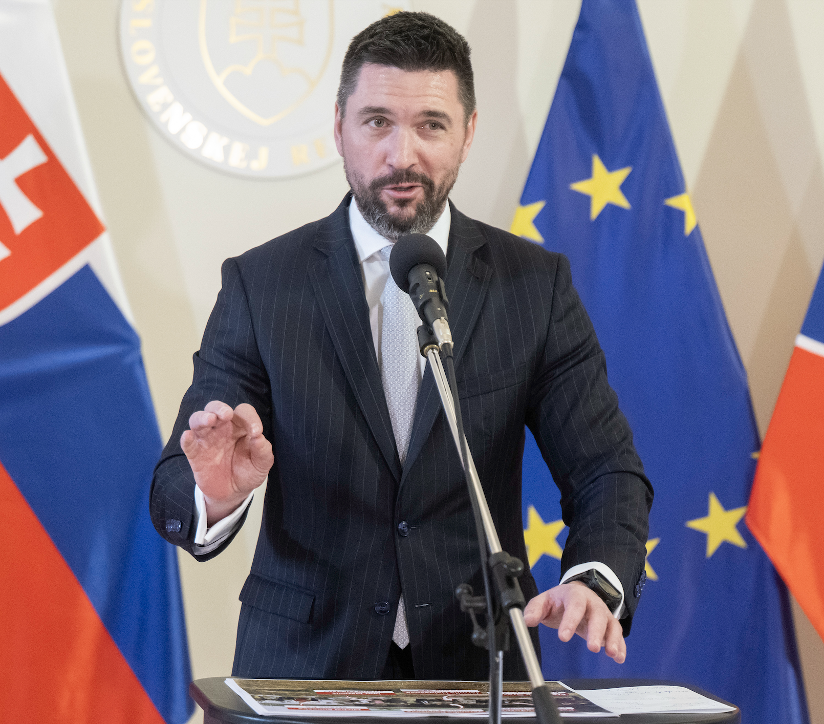 Brusel chce slovenských poľnohospodárov ukrátiť o miliardu eur. Hrozia mu protestmi