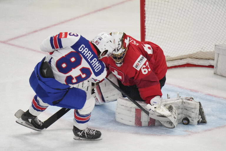 Američania získali zlato. V predĺžení rozhodol Thompson