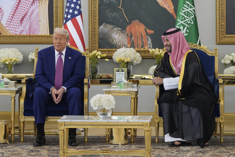 Trump odštartoval v Saudskej Arábii turné na Blízkom východe