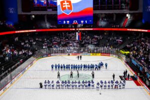 Po druhom zápase vo Švédsku zaznela premiérovo slovenská hymna