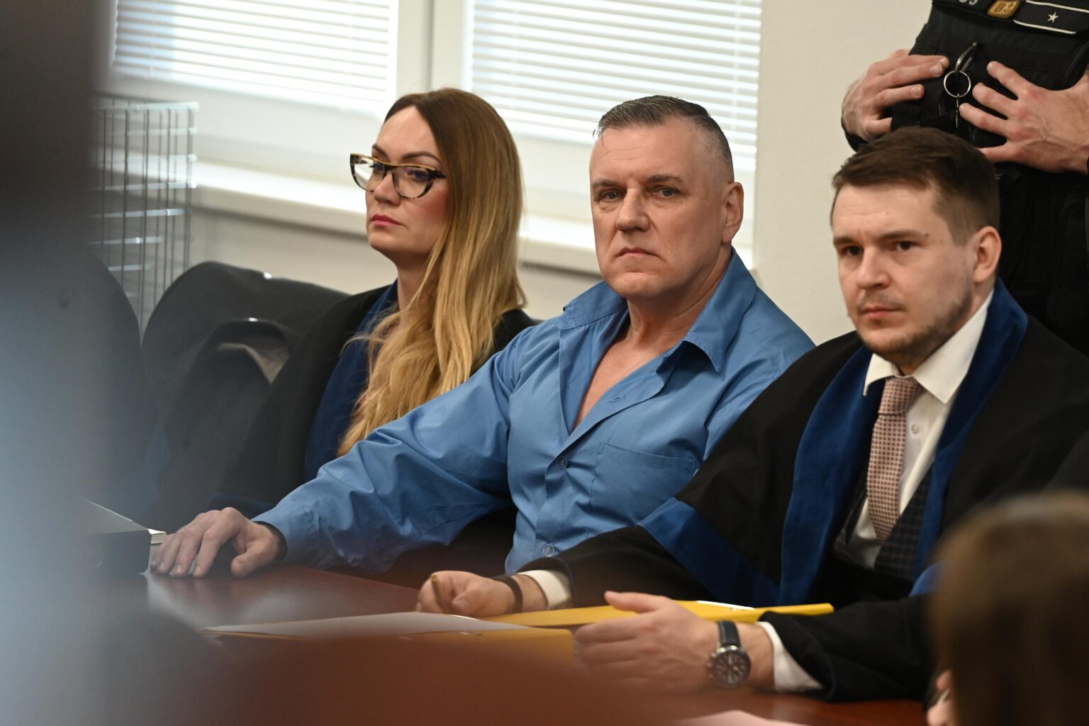 Mikuláš Černák v pojednávacej miestnosti. Foto: Lukáš Grinaj/TASR