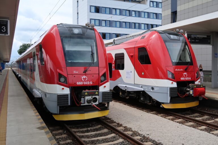 Štátne železnice spustili nový vlak Panter za 42 miliónov. Zamieri do regiónov