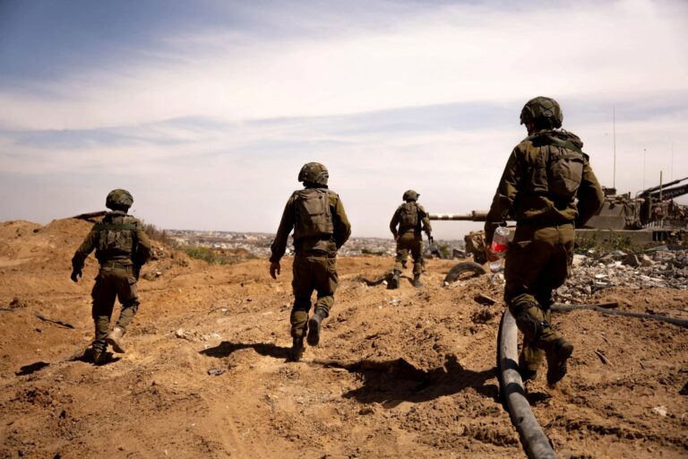 Izraelskej armáde chýba vyše 10-tisíc vojakov, Netanjahu hlási ďalšie straty