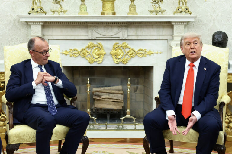 Trump opäť perlil. Kancelár Merz si však zachoval chladnú hlavu