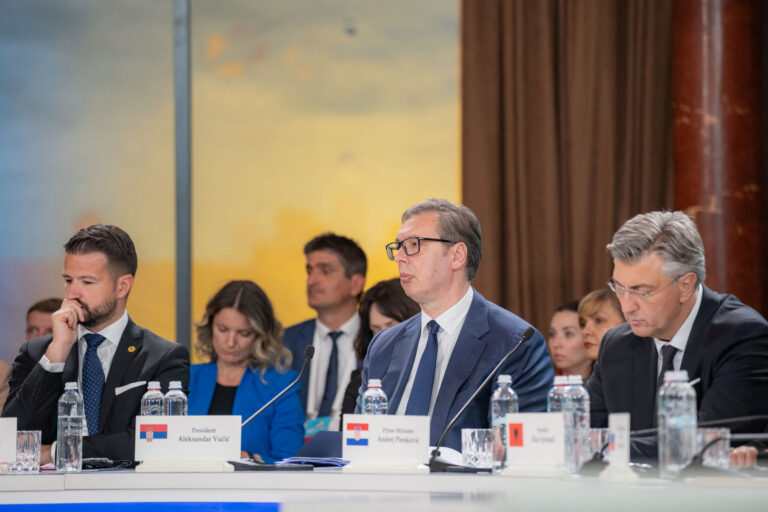 Lídri v Odese odsúdili ruskú inváziu a podporili členstvo Ukrajiny v NATO