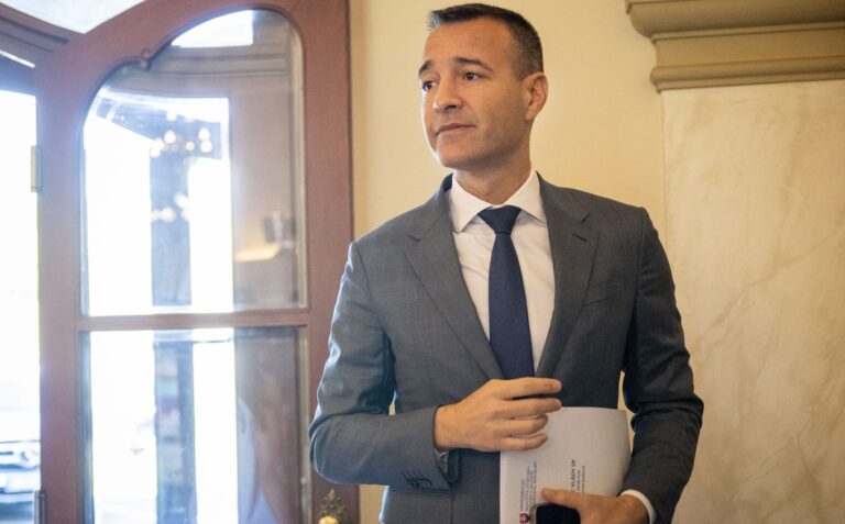 Drucker: Neštátne školy sa nezoštátňujú, ide o zavádzanie