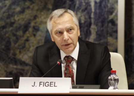 Ustupuje Európska únia z dejín?