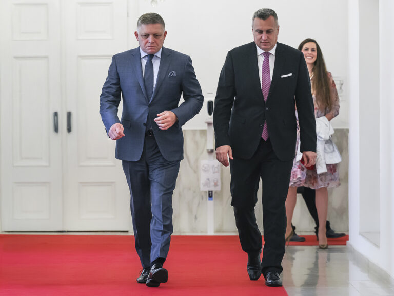 Robert Fico a Andrej Danko. Foto: Jaroslav Novák / TASR