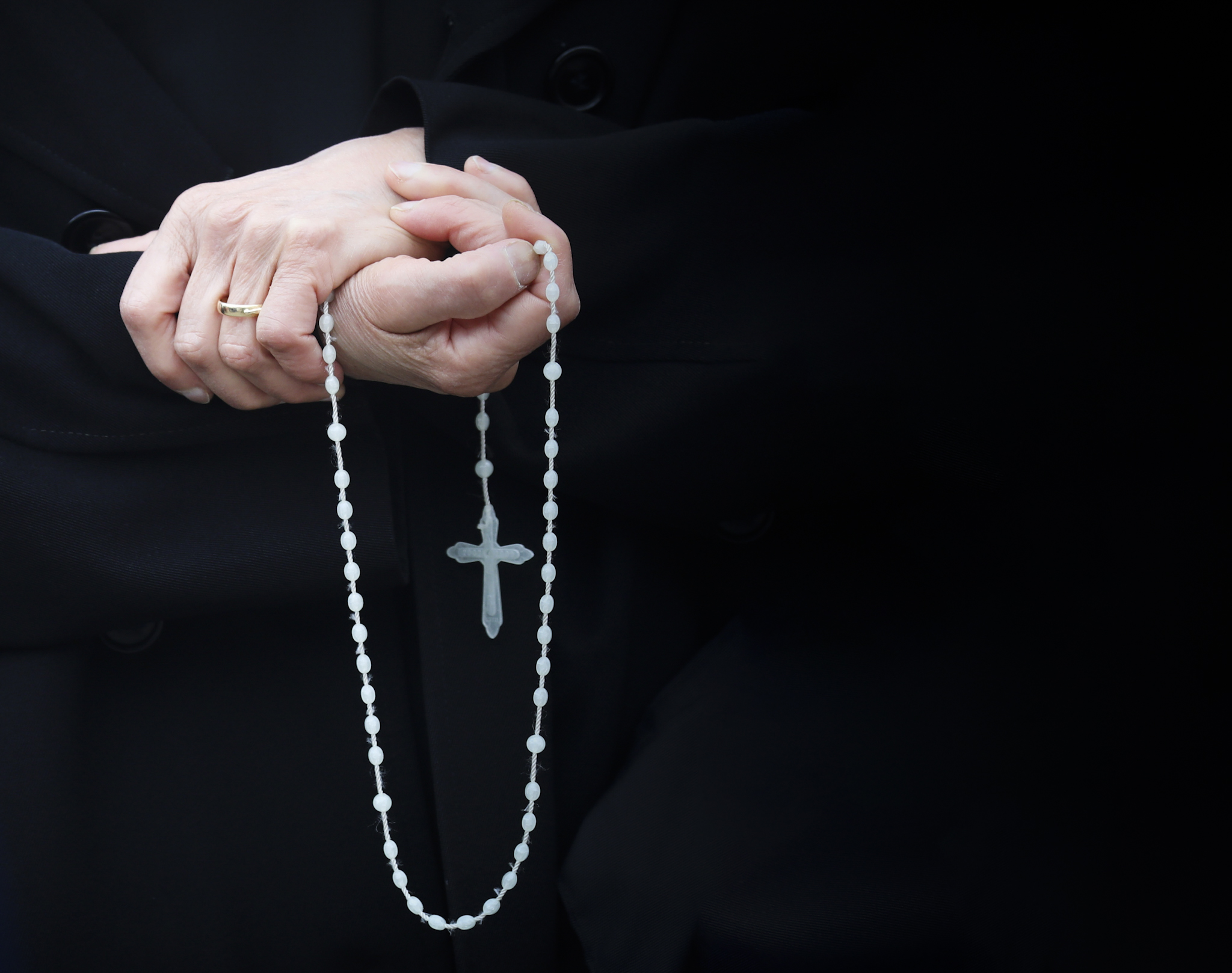 Vedci skúmali, ako modlitba ruženca vplýva na duševné zdravie a celkovú pohodu