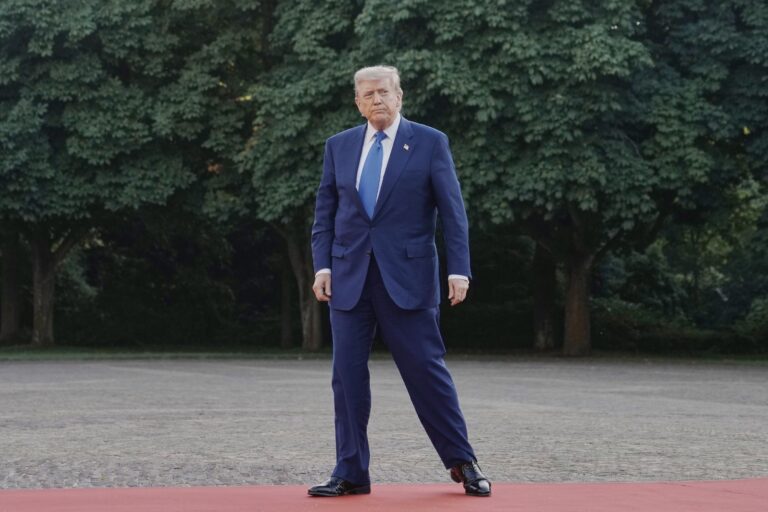 Listom kritizovali Trumpovu enviropolitiku, desiatky z nich poslali na „dovolenku“