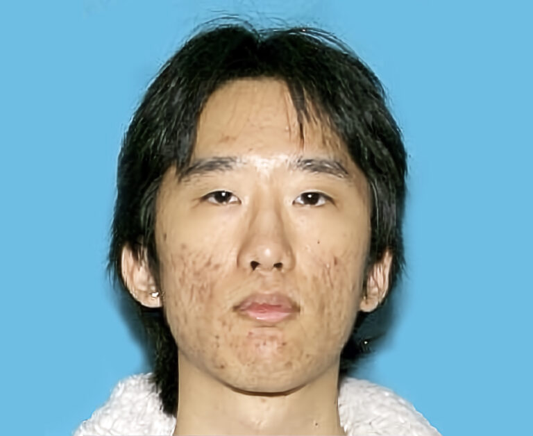 Útok na kliniku neplodnosti v Palm Spring: muž vyhostený z Poľska sa zabil