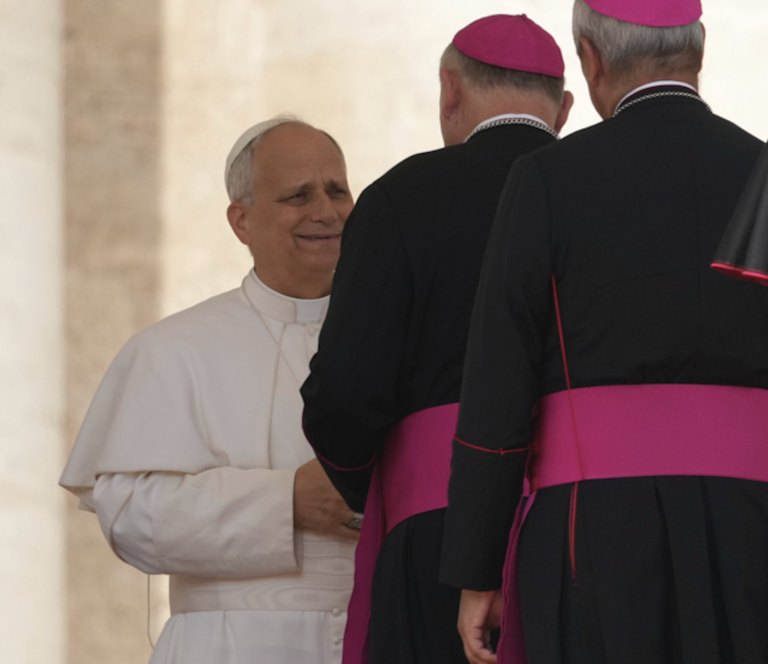 Ruský metropolita a pápež sa stretnú, témou môže byť Ukrajina