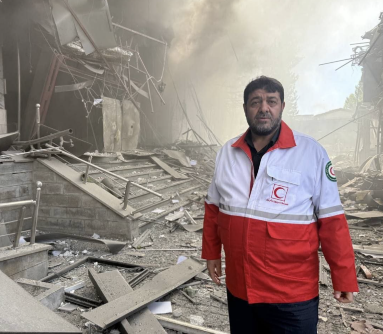 Červený polmesiac hlási zásah počas izraelských útokov, varuje pred rizikom