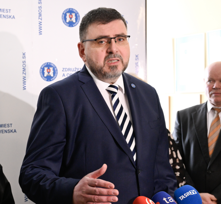 Samosprávy kritizujú vládu pre eurofondy, sú pripravené osloviť aj europarlament