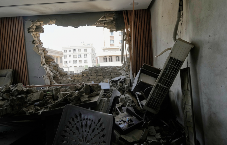 Irán utrpel po 12-dňovom konflikte závažné škody, tvrdí Arákčí