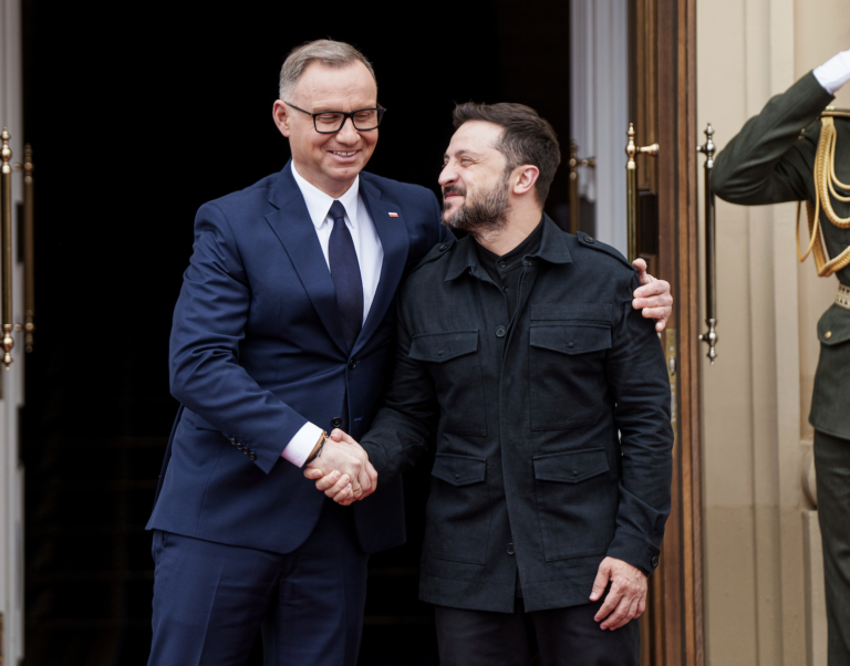 Zelenskyj ocenil Dudu najvyšším ukrajinským radom za vojenskú podporu