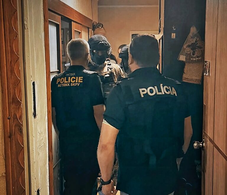 Policajný zásah v Dnipre. Foto: Polícia SR/Facebook