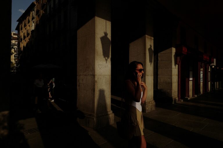 Výbuchy v továrni pri Madride: 60-tisíc ľudí varovali pred toxickým dymom