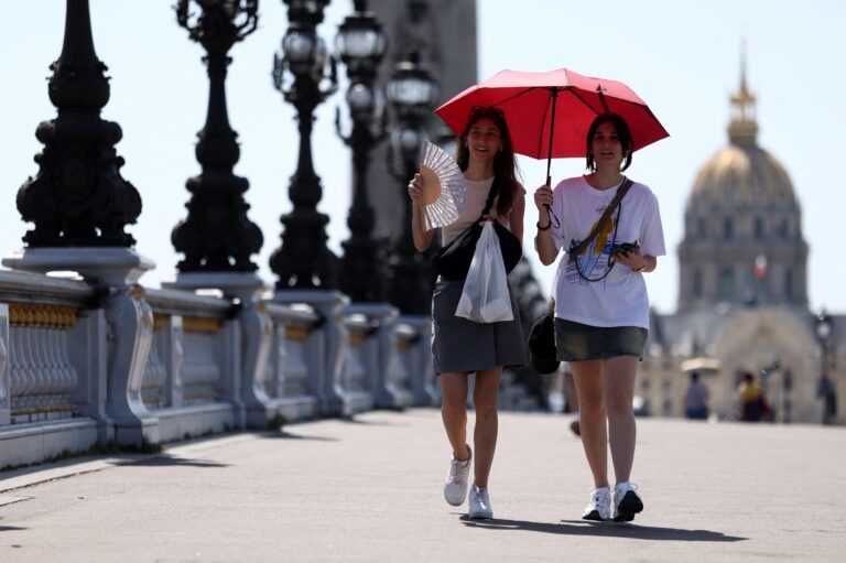 Portugalsko hlási rekordných 46,6 stupňa Celzia. Horúčavy varia južnú Európu