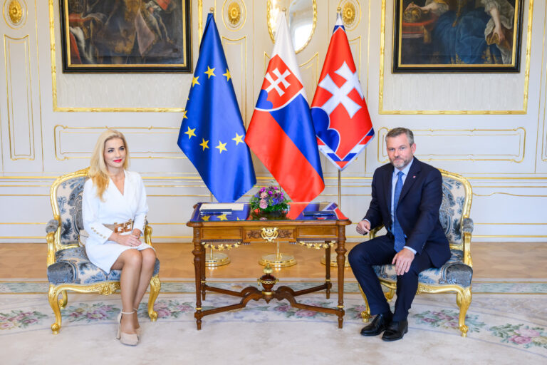 Pellegrini rokoval so Šimkovičovou o podpore kultúry a bustách