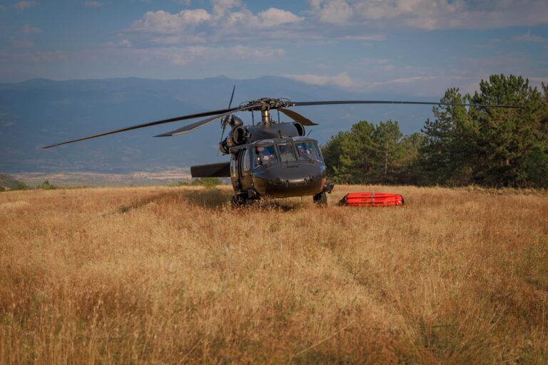 Slovenskí hasiči bojujú v Bulharsku s rozsiahlym lesným požiarom
