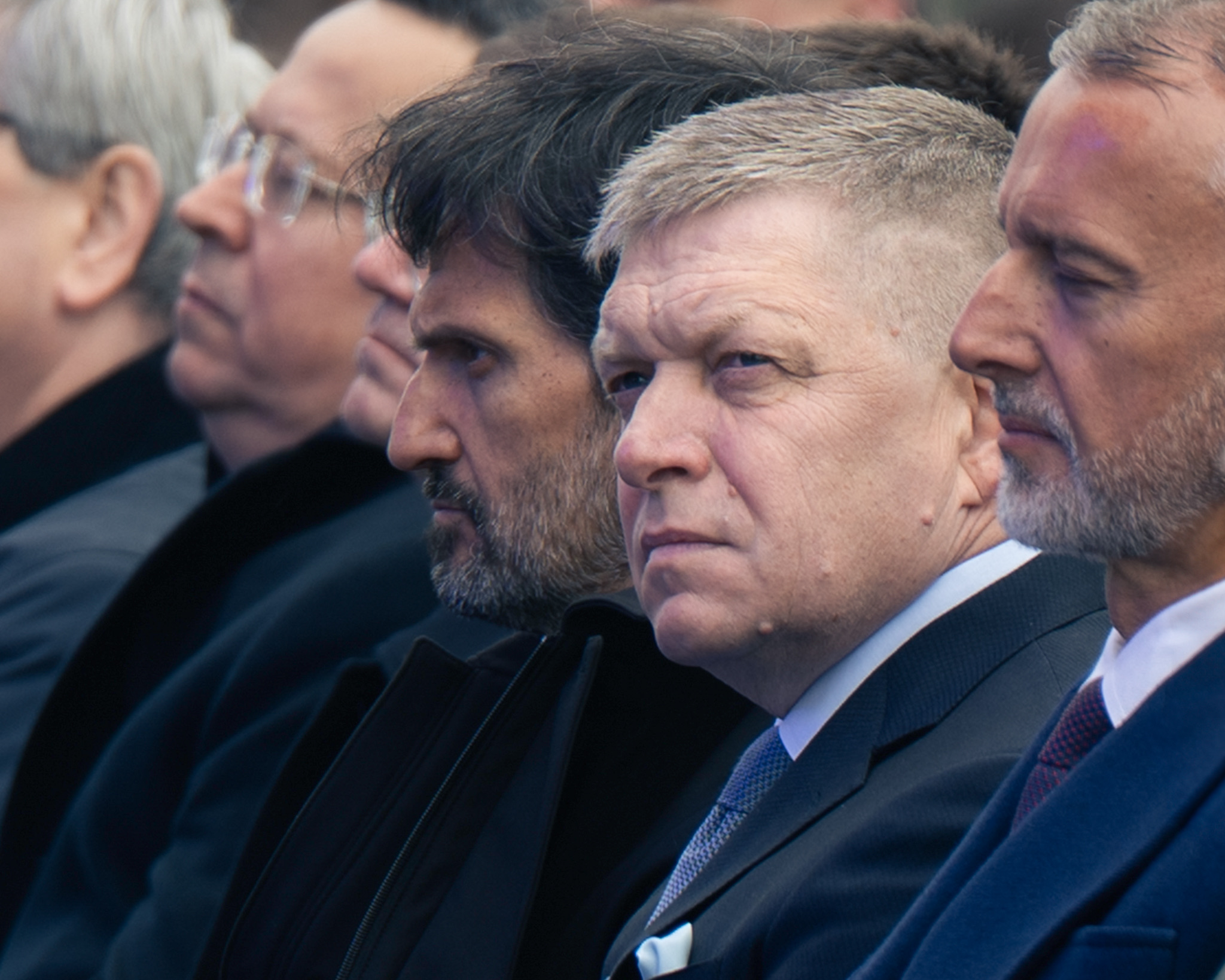 Hrádza proti progresivizmu nestojí. Majerský na Devín nepríde