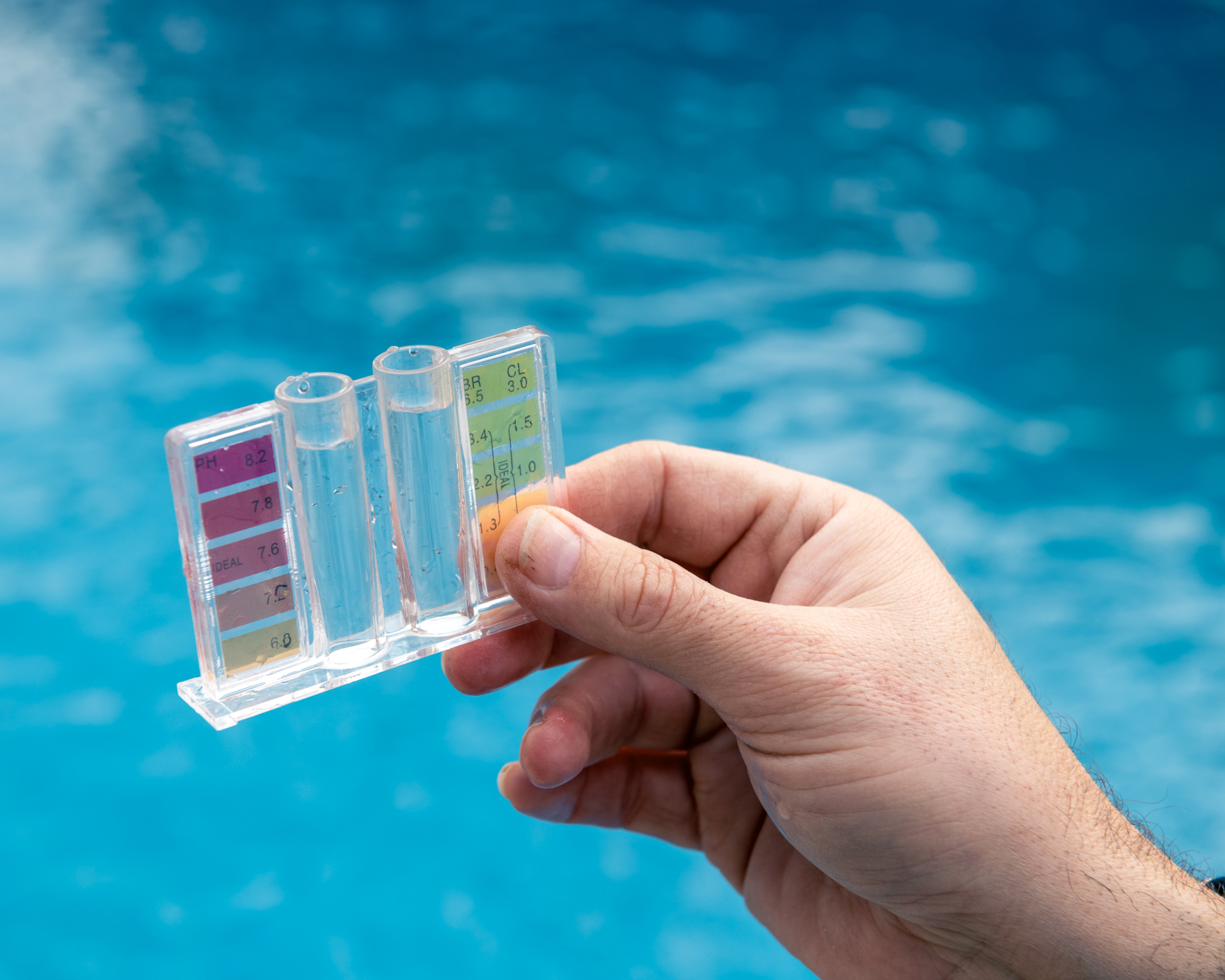 Chlór nemusí stačiť. Smrtiaca améba preveruje, či sú limity v bazénoch ešte bezpečné