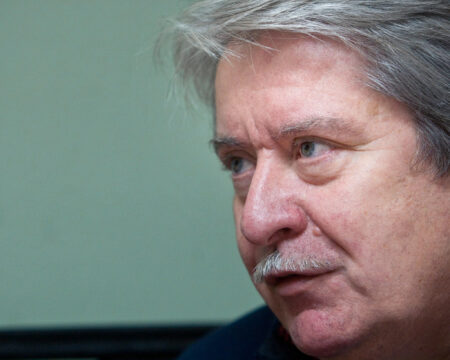 Odborník na verejnú správu Viktor Nižňanský: Silný štát ničí Slovensko