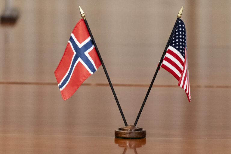 Bývalý strážnik na veľvyslanectve USA v Osle čelí obvineniu zo špionáže