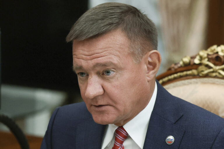 Reuters: Ruský exminister bol pred smrťou zapletený do prípadu sprenevery